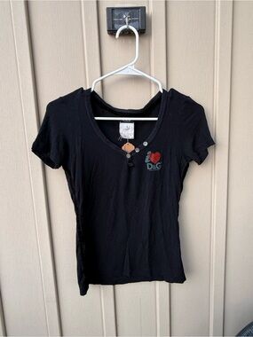 D&G Y2K Black Short Sleeve V-Neck Tee
